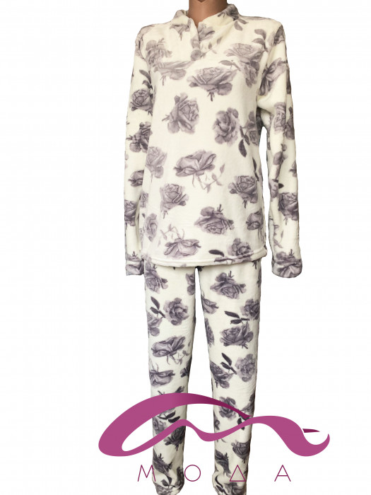 Женская теплая махровая пижама на кнопке Роза 