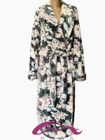 Женский махровый халат с воротником на запах Цветочек