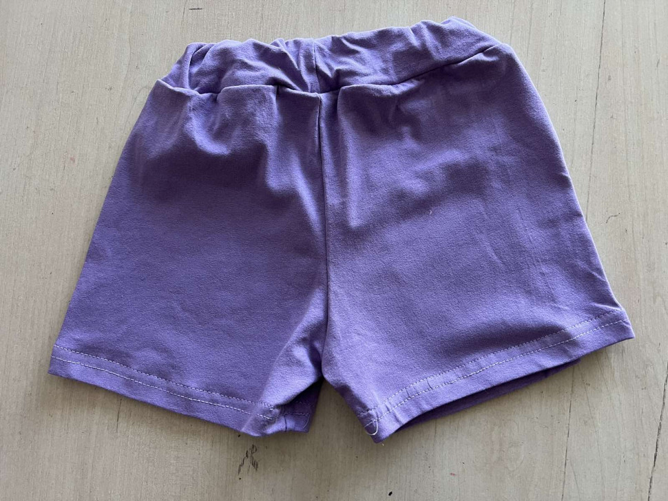 Детские шорты фиолетовые 